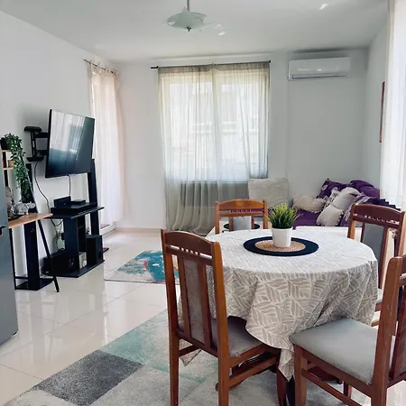 Cozy 1bd