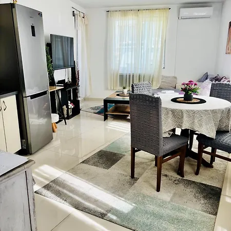 Cozy 1bd * Варна